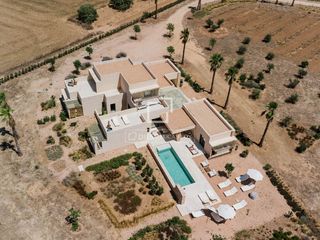 Chalet à Formentera. Villa de obra nueva en formentera  lista para entrar a vivir