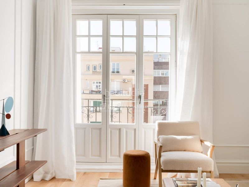 Foto d762b5f4-b4cf-4b21-9090-d1c484fd99da. Flat with heating parking in Lista Madrid