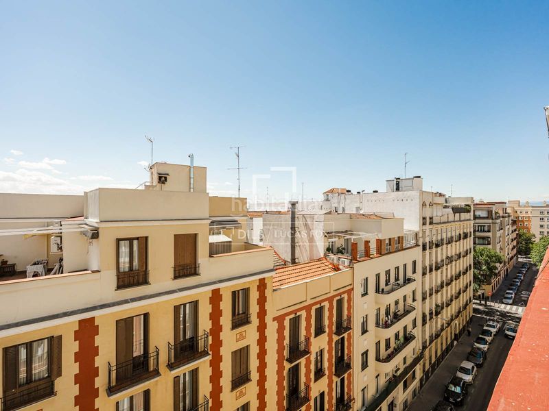 Foto b06558ed-0ed0-4fc3-98dc-5a9a09d93695. Àtic amb calefacció a Argüelles Madrid