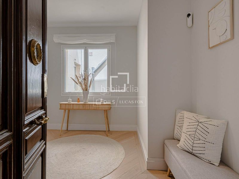 Foto 7b23cbfc-7e4b-410b-9615-b285974ff615. Rent flat in Jerónimos Madrid