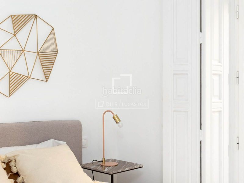Foto f68b0b64-9a6d-4b6e-8eca-f5628102cf15. Pis a Argüelles Madrid