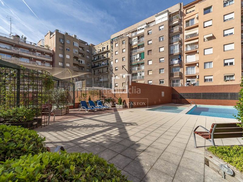Foto 96fdce02-e8f7-4e5f-911e-33595da03f93. Àtic amb calefacció piscina a La Nova Esquerra de l´Eixample Barcelona