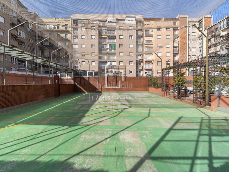 Foto db614247-5e49-462e-bf7e-8d1bb2fb79c5. Àtic amb calefacció piscina a La Nova Esquerra de l´Eixample Barcelona