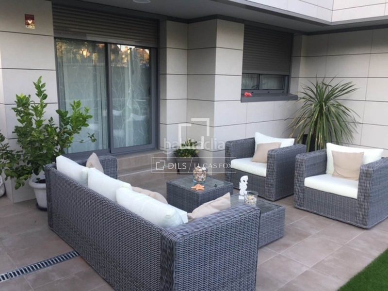 Foto 157b3327-3079-41f2-ba30-f36d9ab28e31. Pis amb aparcament piscina a Peñagrande Madrid