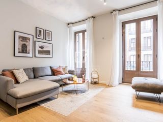 Appartement à Trafalgar. Piso de lujo exterior con 2 dormitorios y 2 baños en venta en la