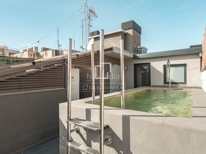 Foto b39fc6a1-a467-4115-b258-49c661ae6a2b. Àtic amb calefacció aparcament piscina a Putget - Farró Barcelona