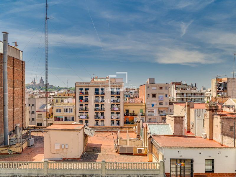 Foto 9ad08cbf-d1d3-459c-b310-e1c5462d7e6e. Àtic a Sant Antoni Barcelona
