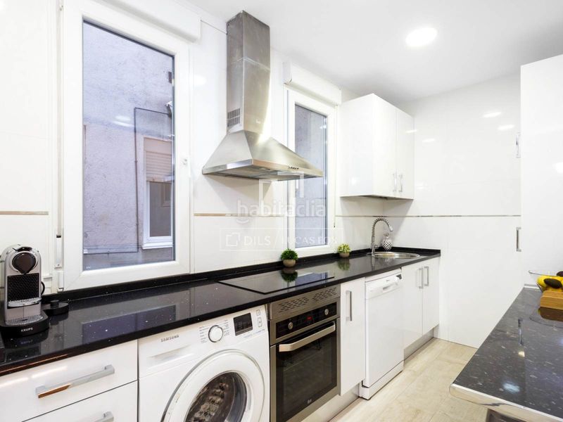 Foto ba91f9e6-1e31-448c-9f03-ea0ea1205d0d. Rent flat with heating in Lista Madrid
