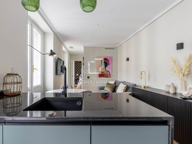 Foto e47f3359-dbd1-4b97-9d1d-03f6b4162977. Rent flat with heating in Sol Madrid