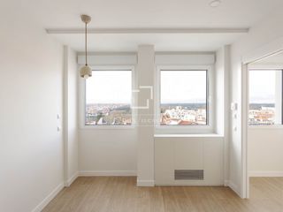 Lloguer Pis a Argüelles. Piso en excelentes condiciones de 2 dormitorios en alquiler en a