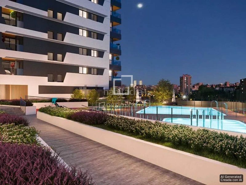 Foto c975a4e0-4634-4ed2-984a-56b9af1c6598. Pis amb aparcament piscina a Peñagrande Madrid