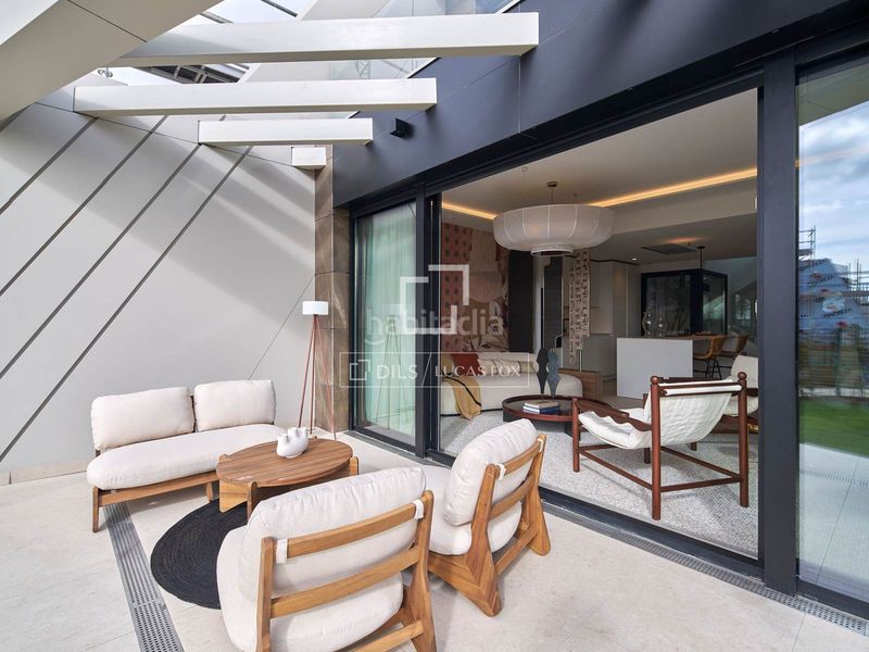 Foto 34943454-9fcb-4553-ac8c-0150242339e1. Chalet impresionante villa de obra nueva de 4 dormitorios con 297 m exteriores en venta en Torrelodones