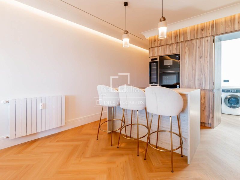 Foto b85b1faf-6b7a-438f-934e-51912bf5b345. Rent flat in Argüelles Madrid