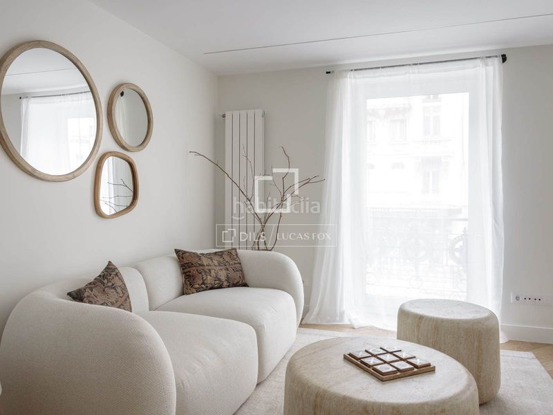 Foto 4de90ab0-e54a-4dfb-a4b7-c54015b494f7. Pis amb calefacció a Recoletos Madrid