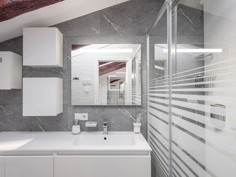 Foto 578f11f8-e0e8-415c-bf62-9bb385ad328b. Rent flat with heating in Cortes-Huertas Madrid