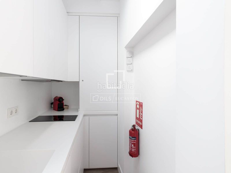 Foto 844e8a4c-0103-4056-a563-b2ee0b98ef77. Rent flat with heating in Cortes-Huertas Madrid
