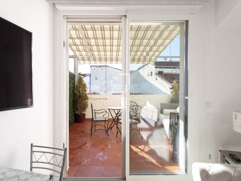 Foto a983b037-923e-4207-aeb4-67fa257af81c. Rent flat with heating in Cortes-Huertas Madrid