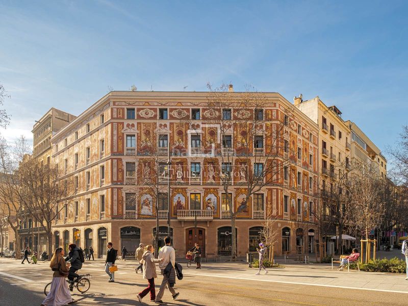 Foto b9f9574f-e1d8-4d57-bd0b-90c51d7f2de6. Pis amb calefacció aparcament a Dreta de l´Eixample Barcelona