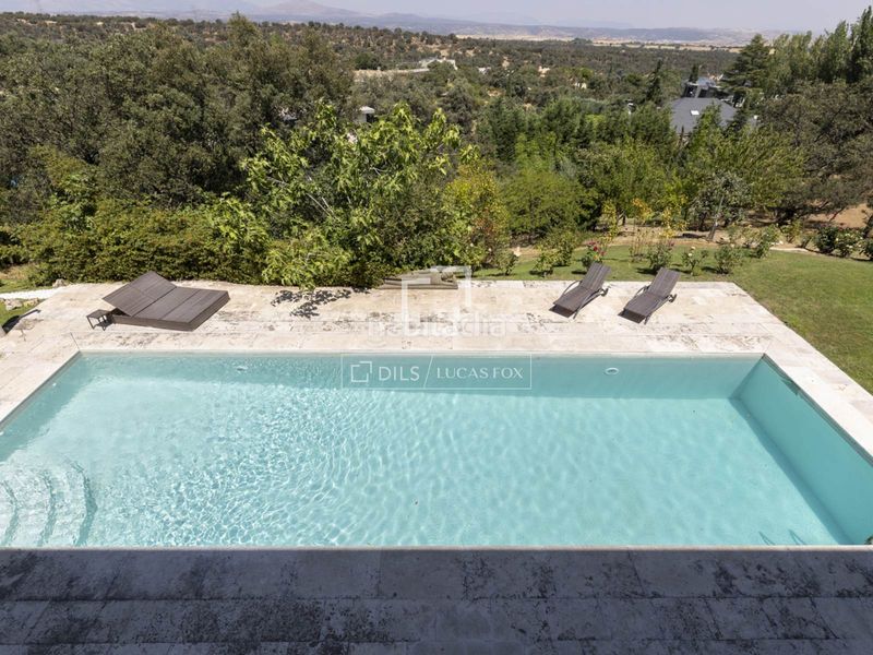 Foto b23f4e8d-b5c8-4c7b-8943-7b24d872a58a. Xalet amb calefacció aparcament piscina a Ciudalcampo