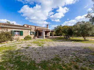 Mas à Manacor Centre. Exclusiva finca rústica en venta de nueva construcción con pisci