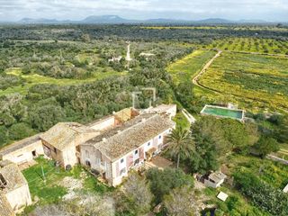 Masia a Llucmajor Interior. Gran possessió histórica en llucmajor con 69 ha y máxima privaci