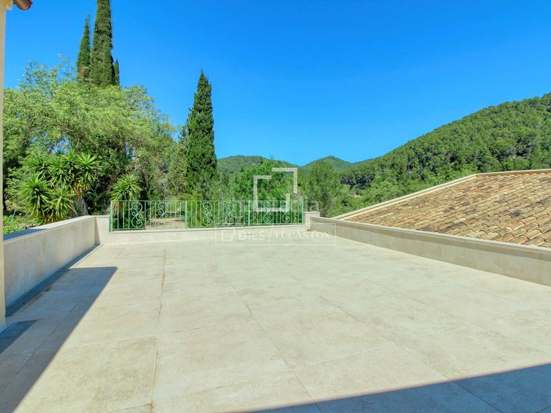 Foto c59d4e9c-d0e8-4d0d-b999-5ea0662c8b87. Masia amb calefacció aparcament piscina a Esporles