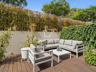 Pis a Son Vida. Piso de 4 dormitorios con 39m terraza en venta en palma de mallo