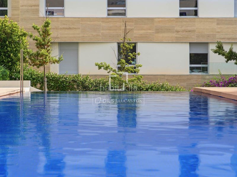 Foto 0b3daa0f-aa7a-410e-aedb-d3df9cba1dcd. Pis amb calefacció aparcament piscina a Son Vida Palma de Mallorca