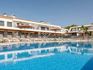 Chalet à Cala Ratjada. Casa  villa excelentes de 3 dormitorios con 189m de jardín en ve
