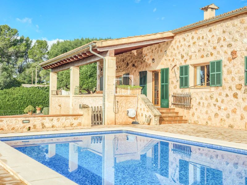 Foto 673fa50b-d0ec-4b19-ba50-45f49fa20309. Xalet amb calefacció aparcament piscina a Puntiró Palma de Mallorca