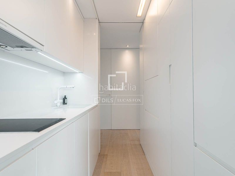 Foto ee4f1b76-8f03-43dd-8e1f-74cce8df63f0. Pis amb calefacció a Barri de les Corts Barcelona