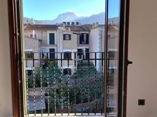 Xalet a Sóller. Casa nueva con 2 dormitorios en venta en el centro de sóller, ma