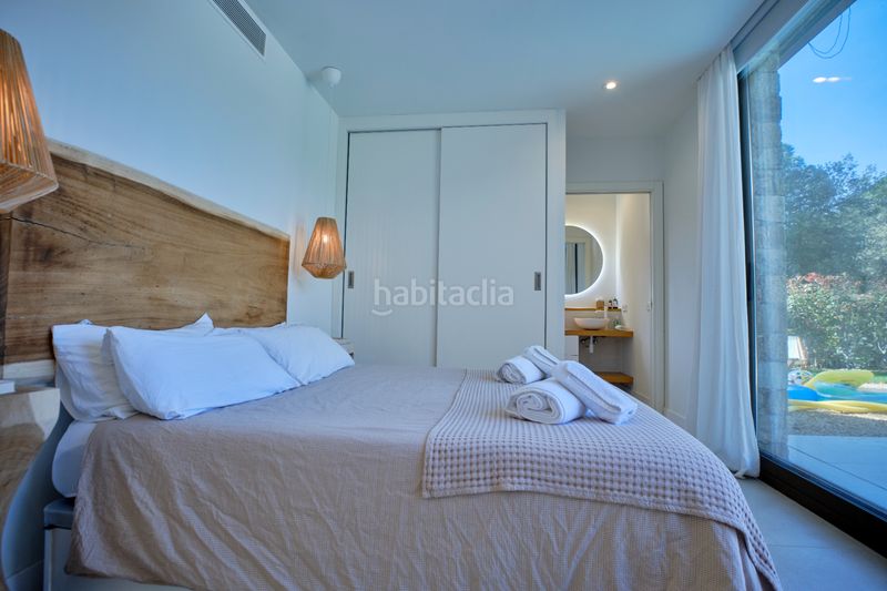 Foto 53cbb6a5-2958-4d87-ac83-397d8253d697. Lloguer casa amb xemeneia calefacció aparcament piscina a Mont-ras