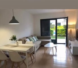 Location Appartement  Carrer del becadell. Apartamento con jardín privado y piscina en platja de pals