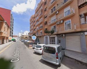 Haus  Calle beniparrell. Piso en albal para inversores