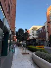 Duplex  Avenida cami nou del. Exclusivo dúplex de 106 m2 con balcón y ascensor en xirivella