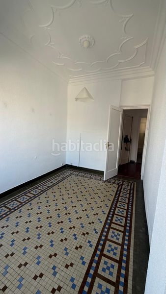 Foto 424d12a9-e9b8-4254-ad8a-ae54f8e62984. Lloguer pis a Russafa Valencia