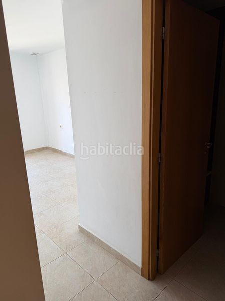 Foto c708eb35-f4e0-4e95-93d5-4e88f22af037. Àtic amb aparcament a Benaguasil