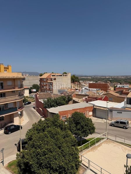 Foto e821780e-9c36-4dca-aad6-9a88a35f1e74. Àtic amb aparcament a Benaguasil