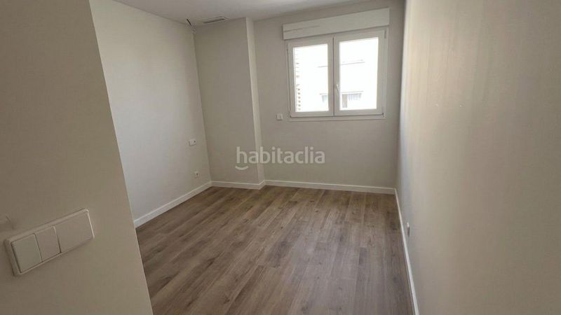 Foto 0b6e0bb6-0ccd-4e33-a469-6b83adae4fbe. Pis a Russafa Valencia
