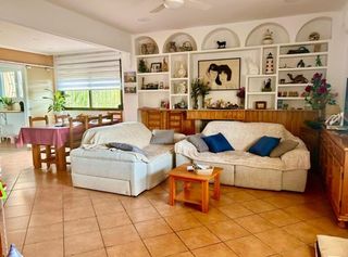 Chalet  Calle sinarcas. Chalet independiente en bétera tu refugio soñado