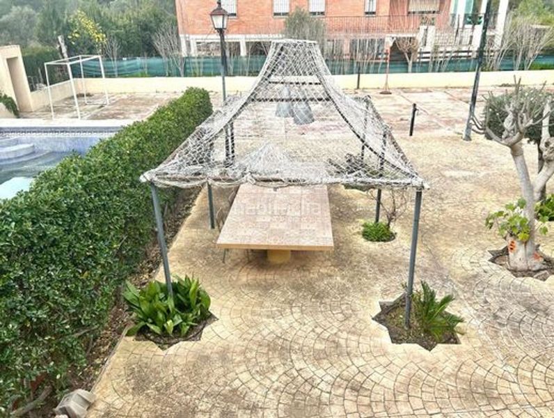 Foto ee84b671-8ff0-4b39-8de4-45d8db2cbcbb. Xalet amb piscina a Los Pinares-La Masia Bétera