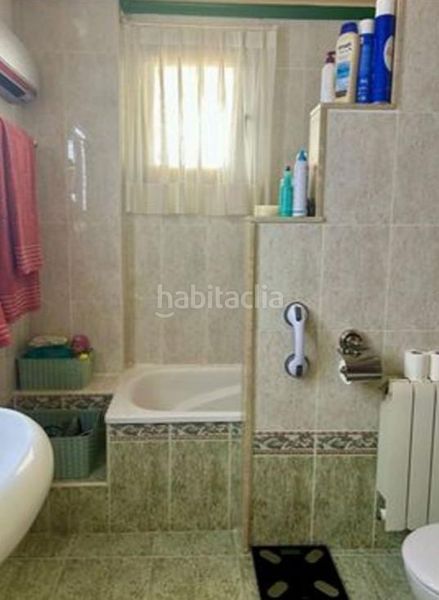 Foto 4c3779b1-7bbb-47a3-b169-a03562064925. Xalet amb piscina a Los Pinares-La Masia Bétera