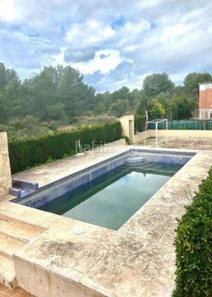 Foto a7795d71-c3df-470f-8b83-2abc0d20c7fc. Xalet amb piscina a Los Pinares-La Masia Bétera