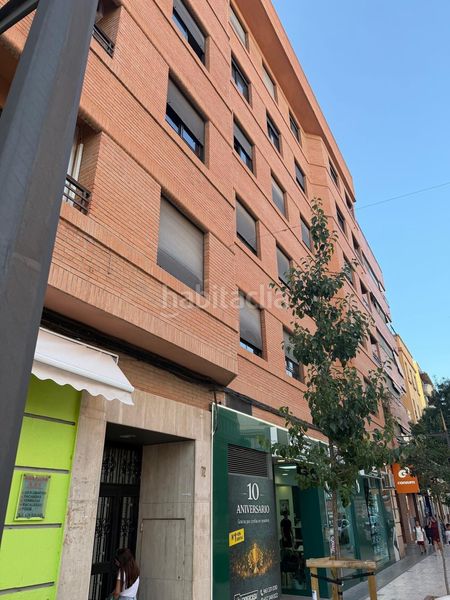 Foto b4a0ead7-62aa-492f-bf25-acd0a5238dd2. Duplex in Avenida de la Paz Xirivella