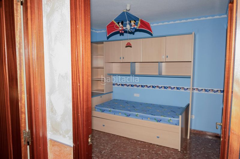 Foto bb747ebb-3627-4f20-ac65-7e6a33c6f122. Duplex in Avenida de la Paz Xirivella