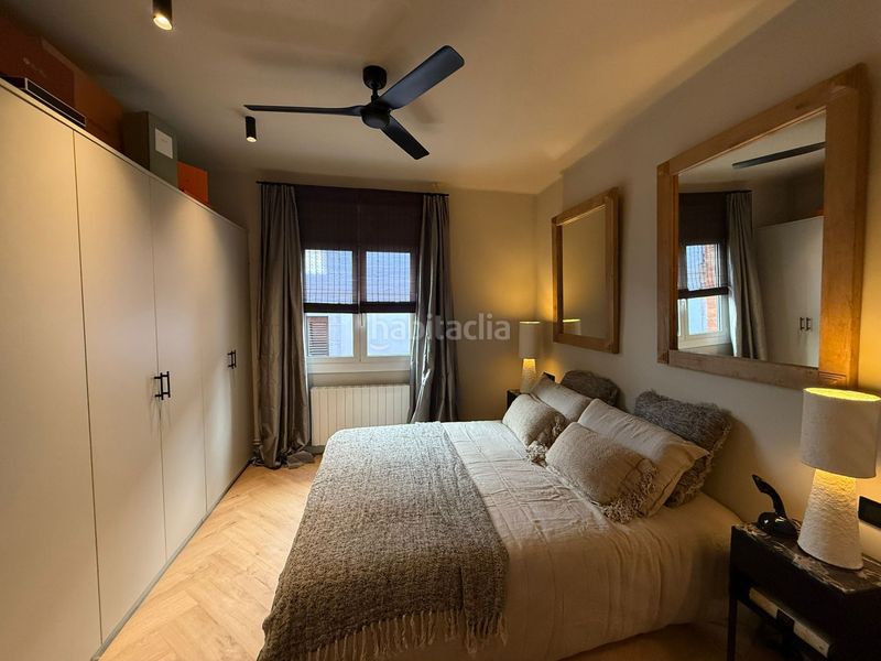 Foto 2f9a3712-2b3a-4444-8cde-ad2d2fa46581. Piso  reformado de 3 habitaciones en venta en el barri Gòtic en Barcelona