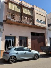 Maison  Carrer aspirantat sant jordi 13. Casa vivienda con almacén en alcanar (tarragona) 100% propiedad.
