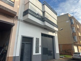 Casa en Carrer aspirantat sant jordi 15. Vivienda con almac�n en alcanar (tarragona) � 100% propiedad - c