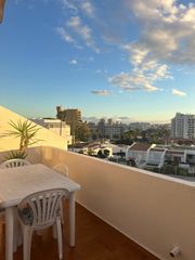 Etagenwohnung in Avenida de los Pueblos